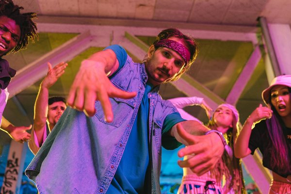 What are the UK's approaches to integrating mental and physical health services?